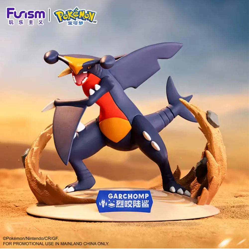 Figurine Carchacrok sous licence Pokémon, vue principale